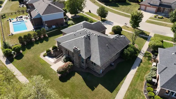 2874 Ryan DR, New Lenox, IL 60451