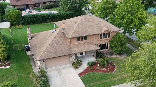 8216 Eynsford DR