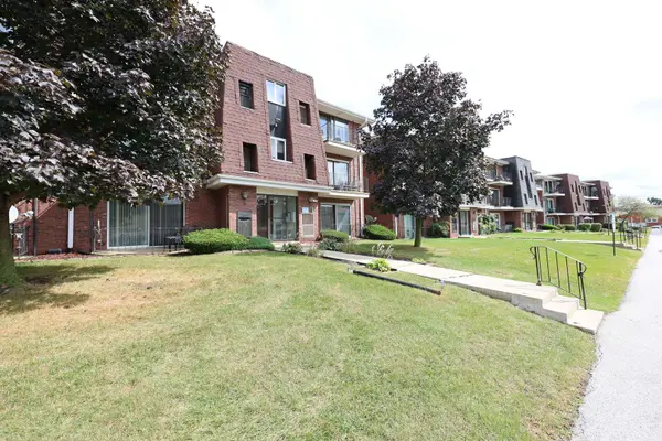 11929 S LAWNDALE AVE #3C4, Alsip, IL 60803