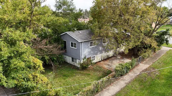 4114 W 135th ST, Robbins, IL 60472