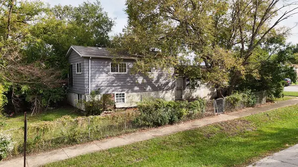 4114 W 135th ST, Robbins, IL 60472