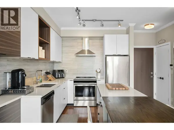 5355 LANE ST #PH03, Burnaby, BC V5H0H1