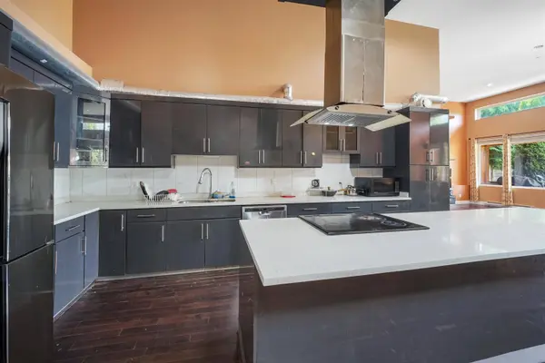 11860 75a AVE, Delta, BC V4C 1J9