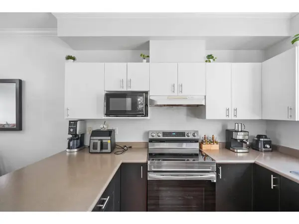 8383 159 ST #30, Surrey, BC V4N0W2