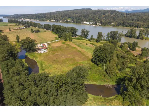 27612 RIVER ROAD, Abbotsford, BC V4X2H1