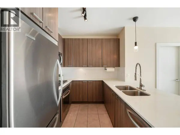 2789 SHAUGHNESSY ST #2401, Port Coquitlam, BC V3C0C3