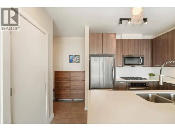 2789 SHAUGHNESSY ST #2401, Port Coquitlam, BC V3C0C3