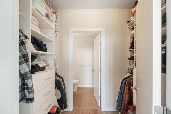 2789 Shaughnessy ST #2401, Port Coquitlam, BC V3C 0C3