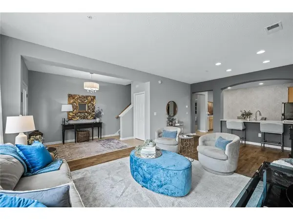 8417 Townsend Dr, Eden Prairie, MN 55344-4405