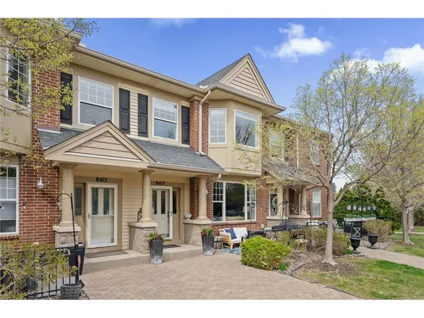 8417 Townsend Dr, Eden Prairie, MN 55344-4405