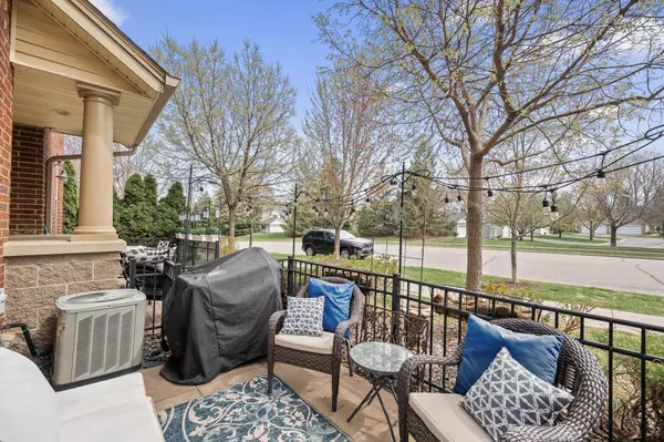 8417 Townsend DR, Eden Prairie, MN 55344