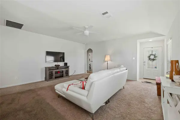 20012 Woodrow Wilson ST, Manor, TX 78653