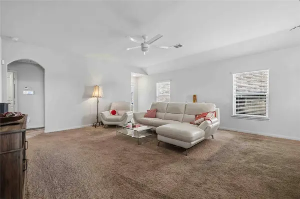 20012 Woodrow Wilson ST, Manor, TX 78653