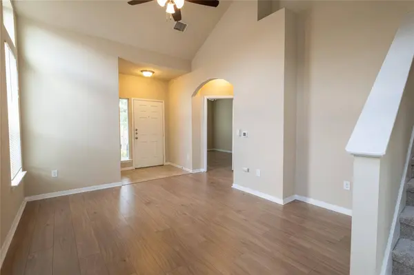 1700 Arborside DR, Austin, TX 78754