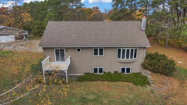 16887 Partridge St NW, Andover, MN 55304-1300