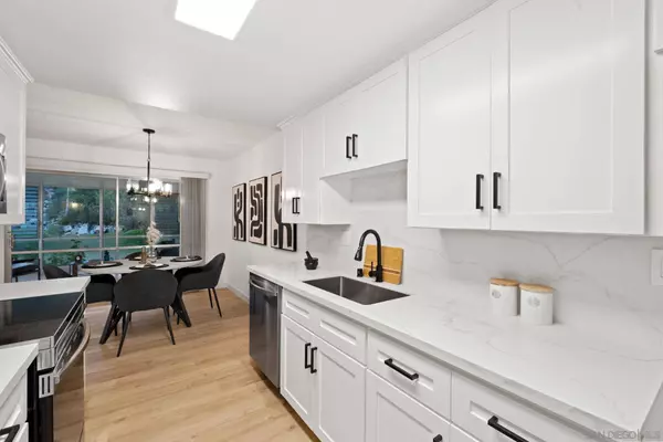 16687 Bernardo Oaks Dr, San Diego, CA 92128