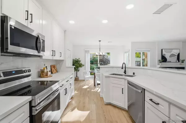 7551 Rainswept Ln, San Diego, CA 92119