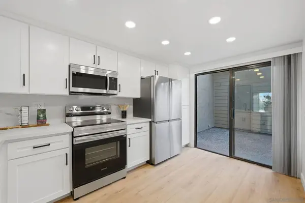 10450 Ridgewater Ln, San Diego, CA 92131