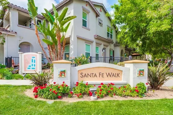 430 Caminito Azul, Vista, CA 92083
