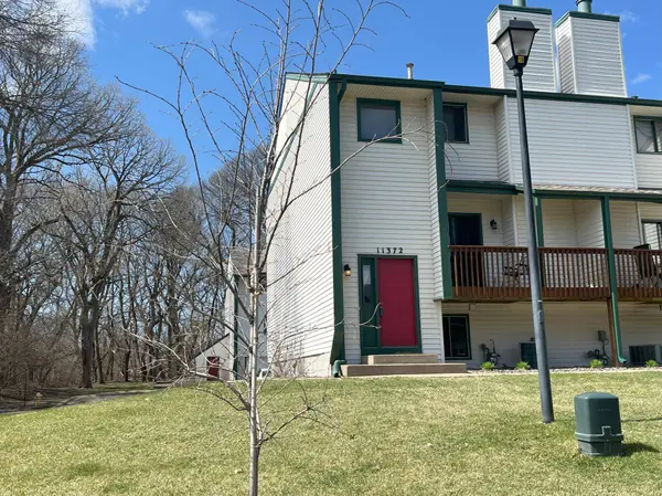 11372 Jay ST NW, Coon Rapids, MN 55433