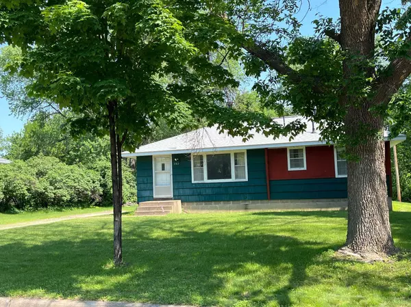 757 111th AVE NW, Coon Rapids, MN 55448