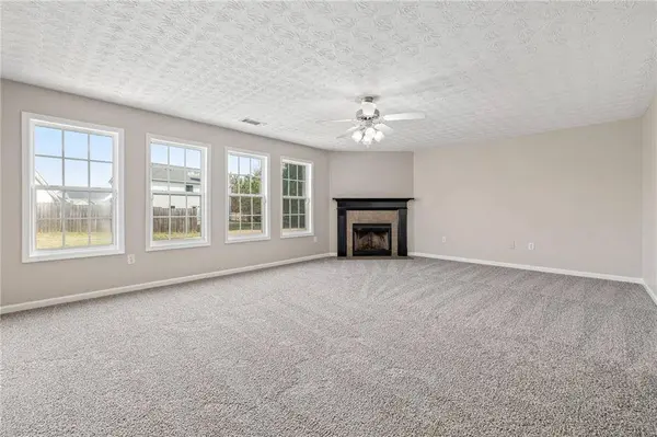 38 Jameston DR, Jefferson, GA 30549