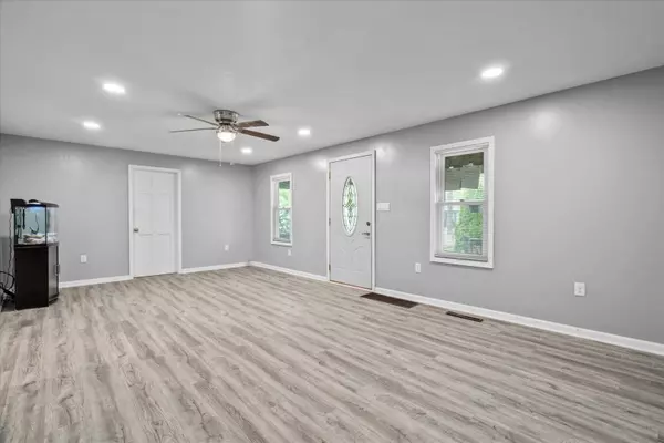 752 N 9TH AVE, Kankakee, IL 60901