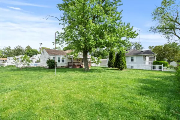 752 N 9TH AVE, Kankakee, IL 60901