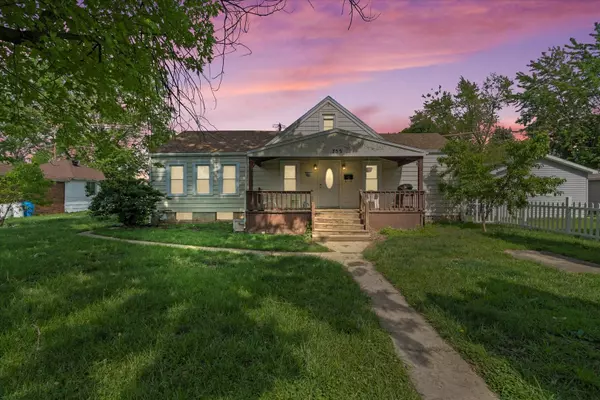 752 N 9TH AVE, Kankakee, IL 60901