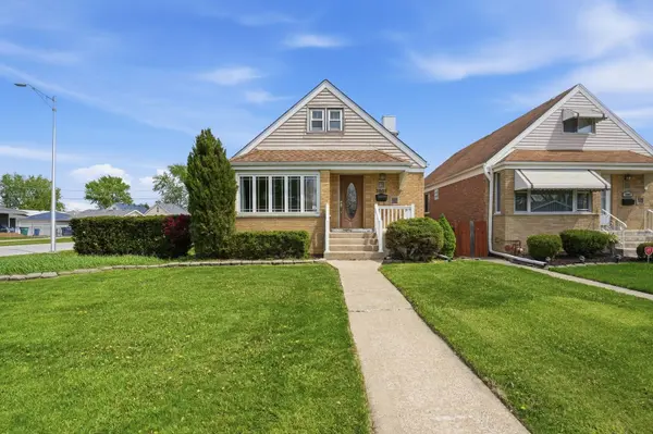 7801 Natchez AVE, Burbank, IL 60459