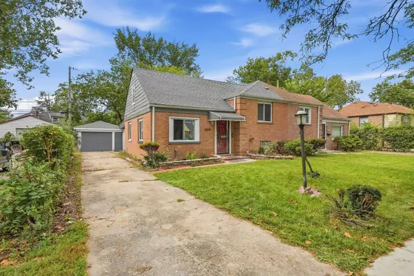 9668 S Luella AVE, Chicago, IL 60617