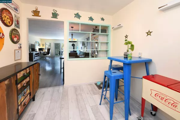 1984 Ascot Dr #C, Moraga, CA 94556