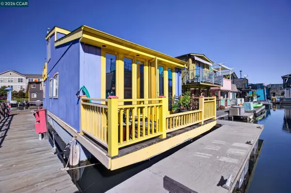 2394 Mariner Square Dr #B2, Alameda, CA 94501