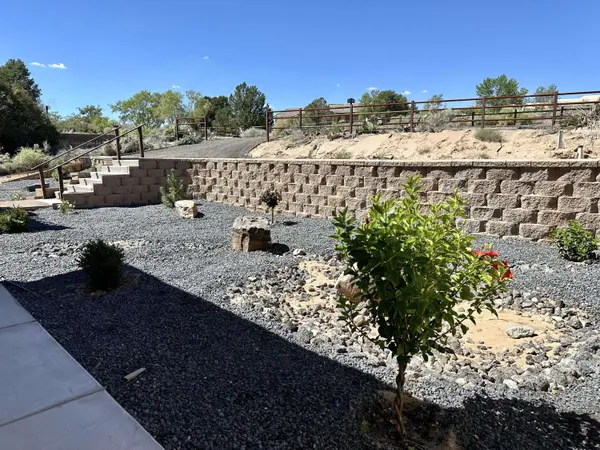 30 Vereda De Chapparal, Corrales, NM 87048