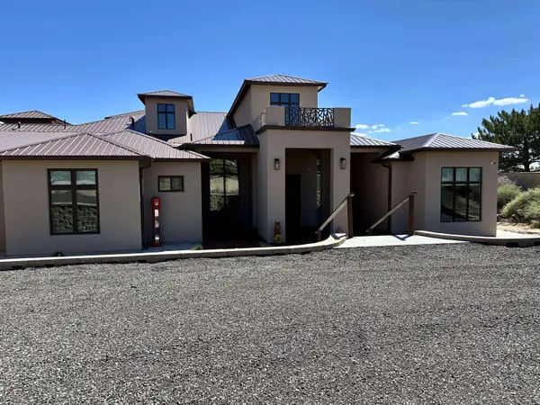 30 Vereda De Chapparal, Corrales, NM 87048