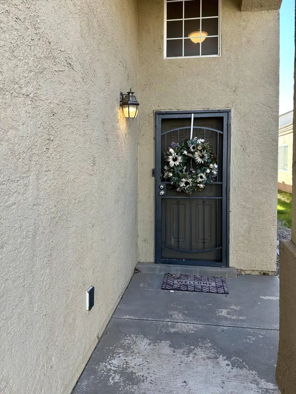 2811 Porto ST SW, Albuquerque, NM 87121