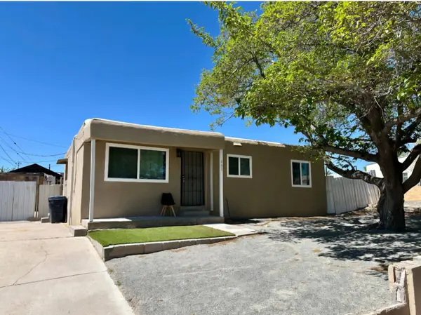 405 67th ST SW, Albuquerque, NM 87121