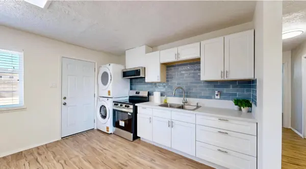 405 67th ST SW, Albuquerque, NM 87121
