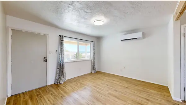 405 67th ST SW, Albuquerque, NM 87121