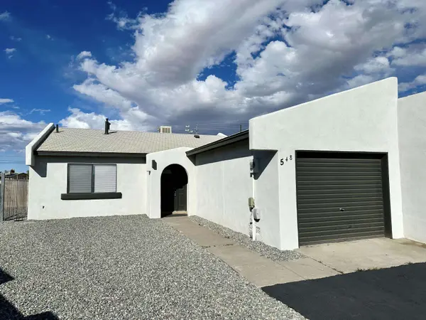 548 Star Villa CIR SE, Rio Rancho, NM 87124