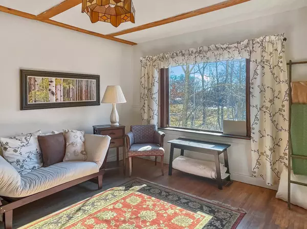 8631 241st AVE NE, Linwood Twp, MN 55079