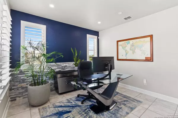 2838 Cliff Canyon, San Antonio, TX 78259