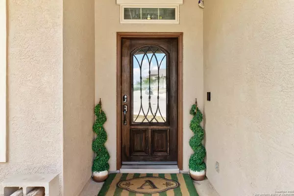 2838 Cliff Canyon, San Antonio, TX 78259