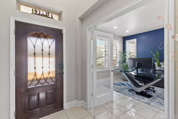 2838 Cliff Canyon, San Antonio, TX 78259