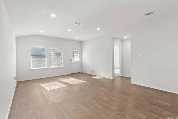 3303 MISSION RIV, San Antonio, TX 78245