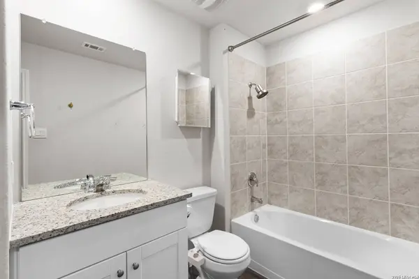 3303 MISSION RIV, San Antonio, TX 78245