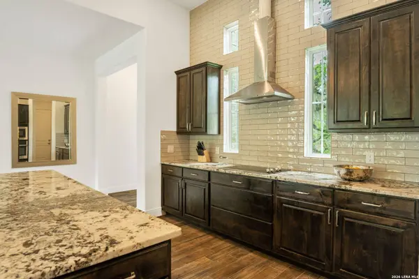 2440 Triple Peak, Canyon Lake, TX 78133