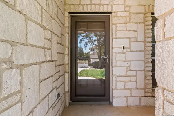9719 Mustang Farm, San Antonio, TX 78254