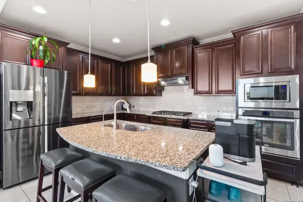 2838 Cliff Canyon, San Antonio, TX 78259