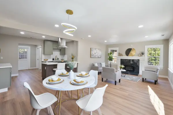 223 Anchor Ct, Modesto, CA 95354-0310
